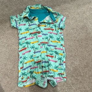 Car onsie 3-6 months